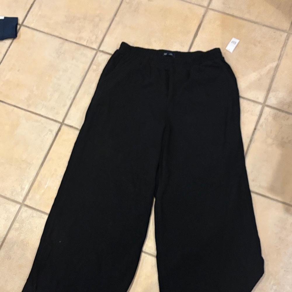 GAP Black Wide-Leg Pants